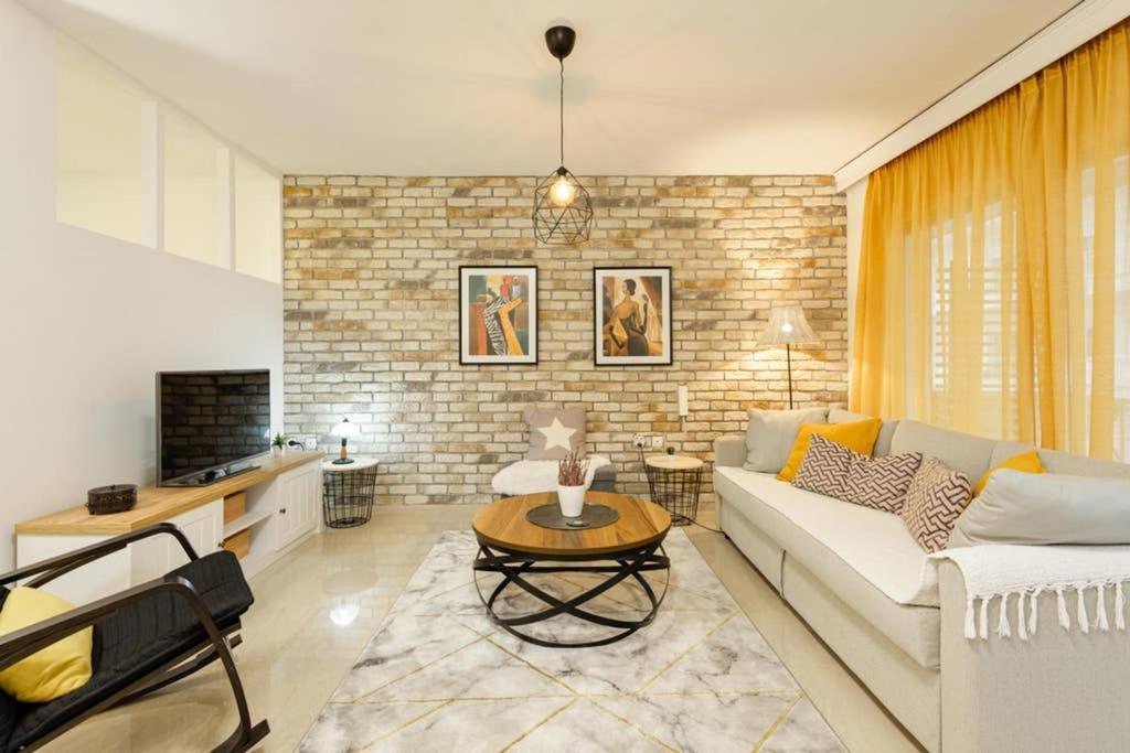 Spacious Stylish Studio Up To 4Ppl Close To Centre Selanik Dış mekan fotoğraf